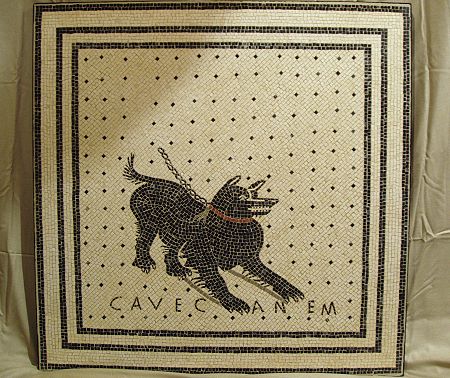 »cave canem«, eine Reproduktion eines römischen Mosaiks