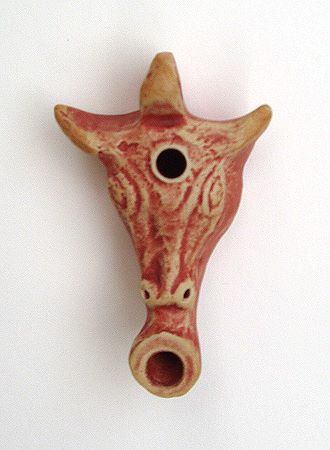 Ochsenkopf, eine Reproduktion einer rmischen llampe aus Ton